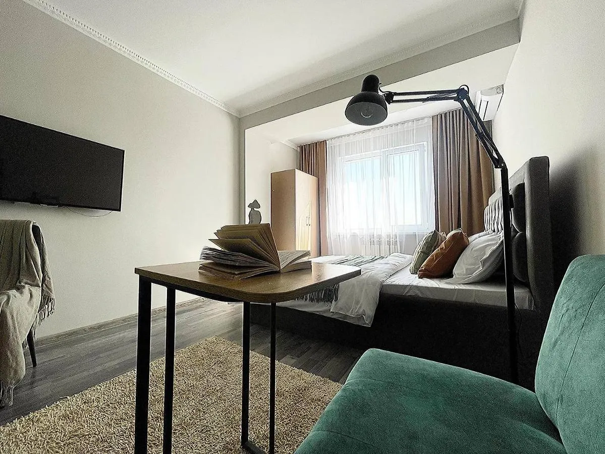 Студия Тайный Сад С Шикарным Видом На Горы Ałma Ata Apartament